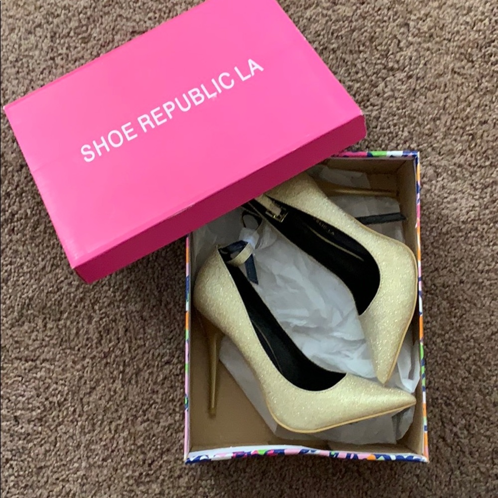 Shoe Republic LA “Audrey”